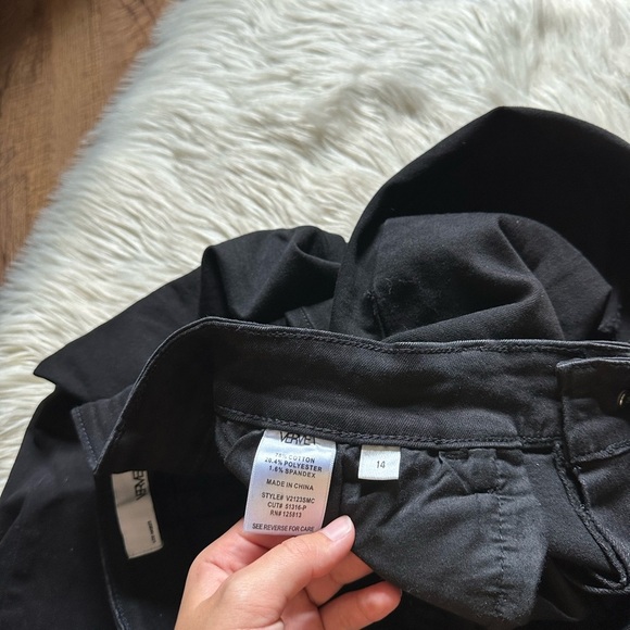 VERVET Mid-Rise Distressed Ankle Skinny Stretch Jean In Black - Picture 5 of 6